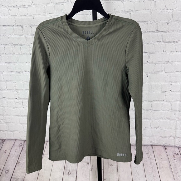 NOBULL Army Green Waffle Knit V-Neck Long Sleeve Top Size Small - Picture 1 of 8